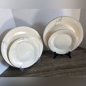 1985 Royal Doulton Angela Plate Set